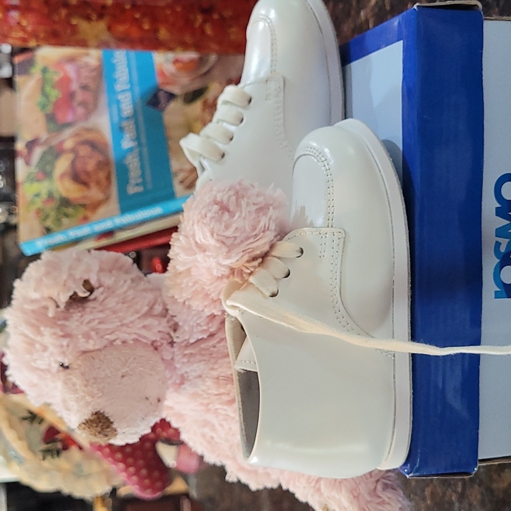 Brand New Never Worn baby Walking Training Shoes